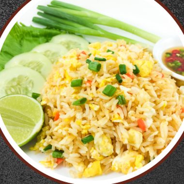 Thai fried rice with chicken